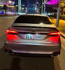 تويوتا أفالون